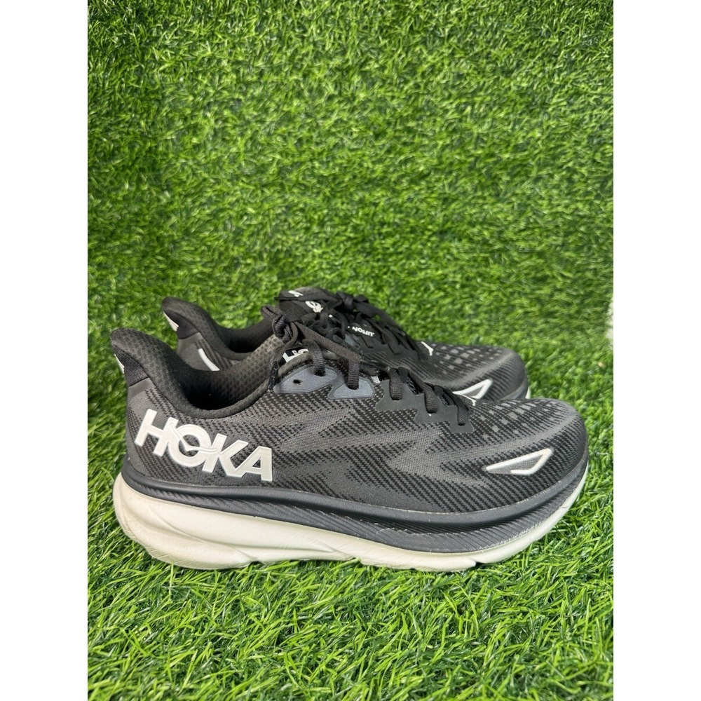 Hoka One One Clifton 9 Womens Size 11.5 Running Shoes Gym Sneakers 1127895 BHWT